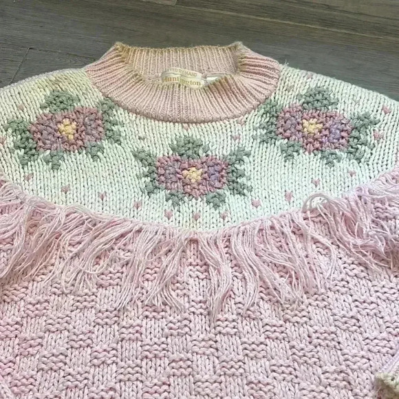🔥huntington Ridge🔥 | Vintage 1980’s hand knitted pink sweater with flowers - Picture 5 of 11